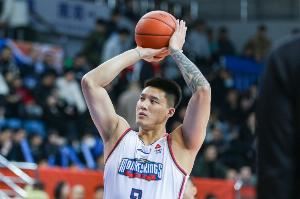 曾繁日：特别感谢同曦让我成为不受限制的自由球员