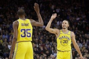 18年若无KD勇士打骑士火箭仍上风？杨毅：不是 库里杀伤不如詹登