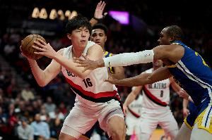 开拓者伤病报告只列出利拉德&亨德森&罗威！其余球员均可出战！