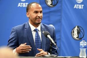 诺维茨基：独行侠休赛期未能补强组织短板 健康对他们至关重要